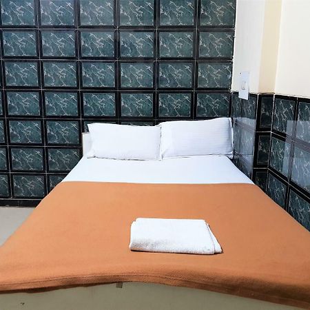 Hexa Metro Plaza Hotel Mumbai Ngoại thất bức ảnh