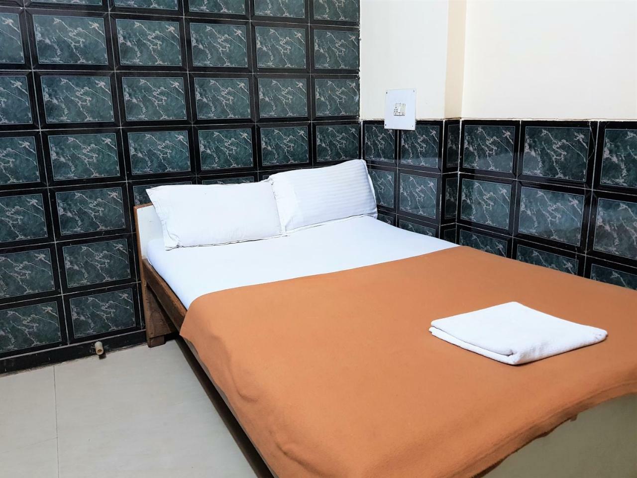 Hexa Metro Plaza Hotel Mumbai Ngoại thất bức ảnh